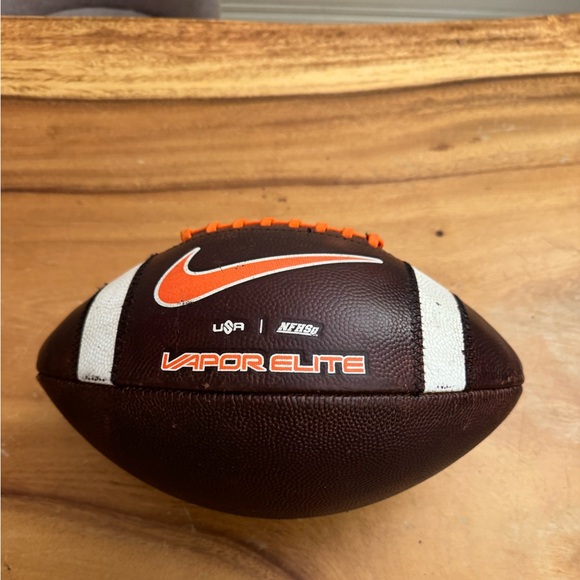 Nike vapor fully prepped high school\college football